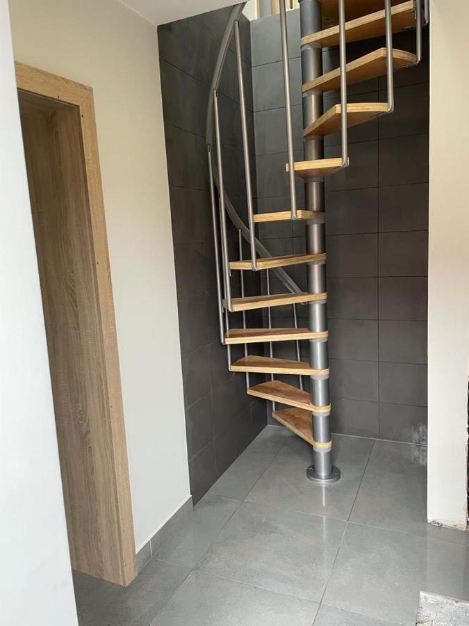 Leba Apartament Nowecinka Centrum Екстериор снимка